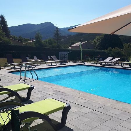 Logis Hotel Le Ceans Orpierre Kültér fotó