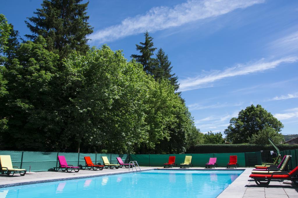 Logis Hotel Le Ceans Orpierre Kültér fotó